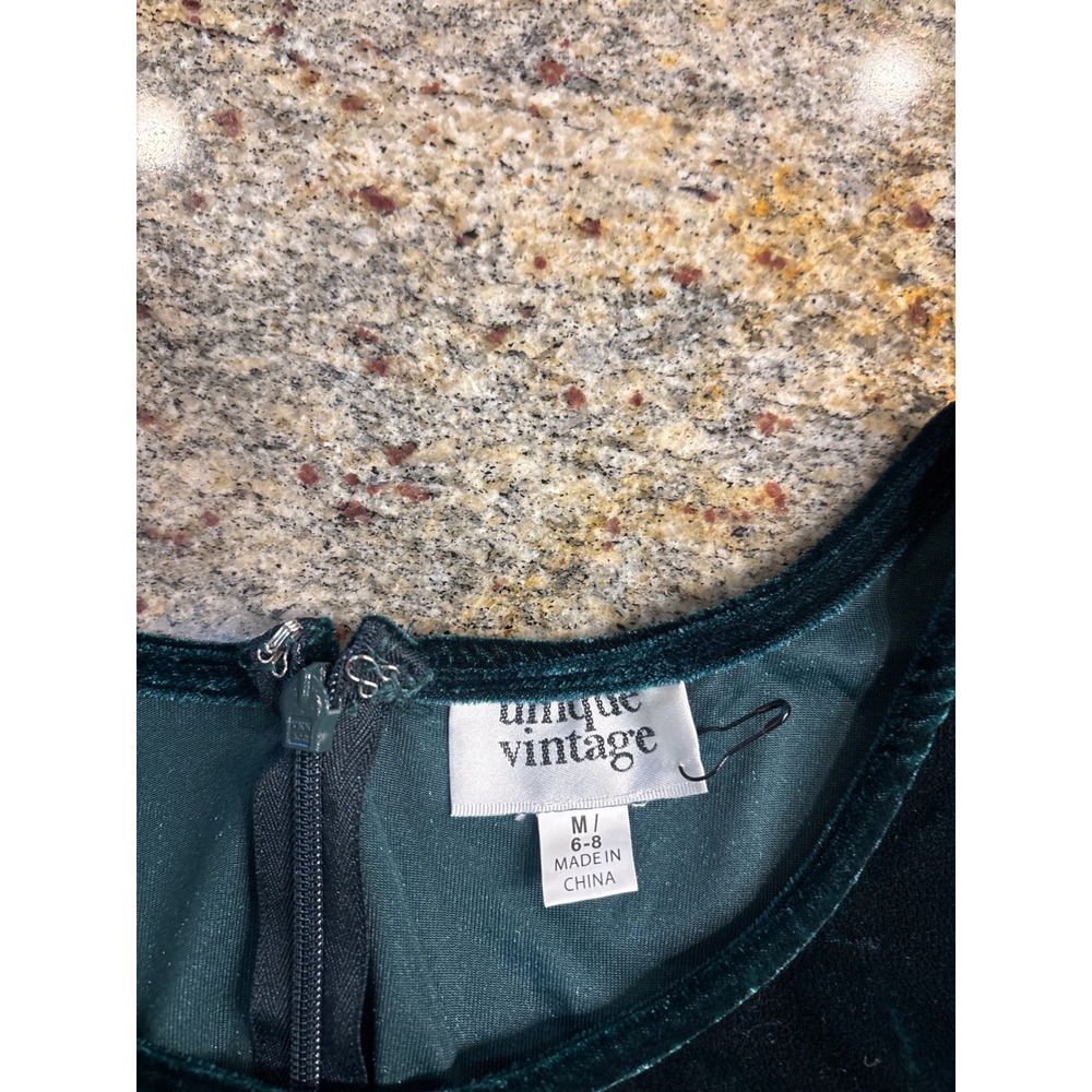 Unique Vintage Emerald Green Velvet Midi Dress 3/4 Sleeve Scoop Neck Size M 6-8 - Picture 4 of 9